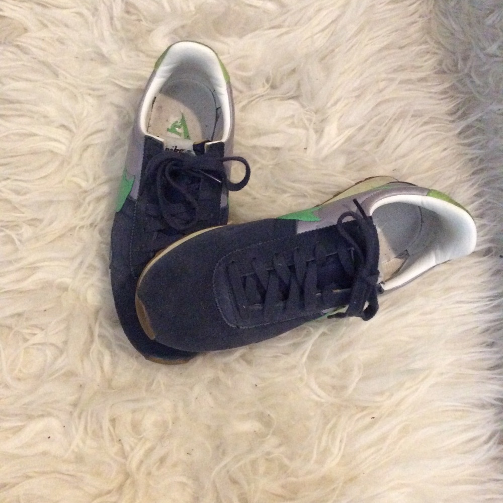 Nike Classic